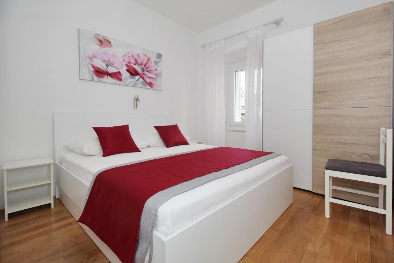 Apartments Miovic Молунат Экстерьер фото