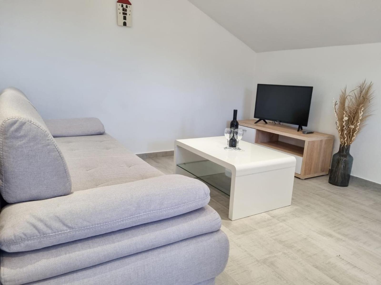 Apartments Miovic Молунат Экстерьер фото
